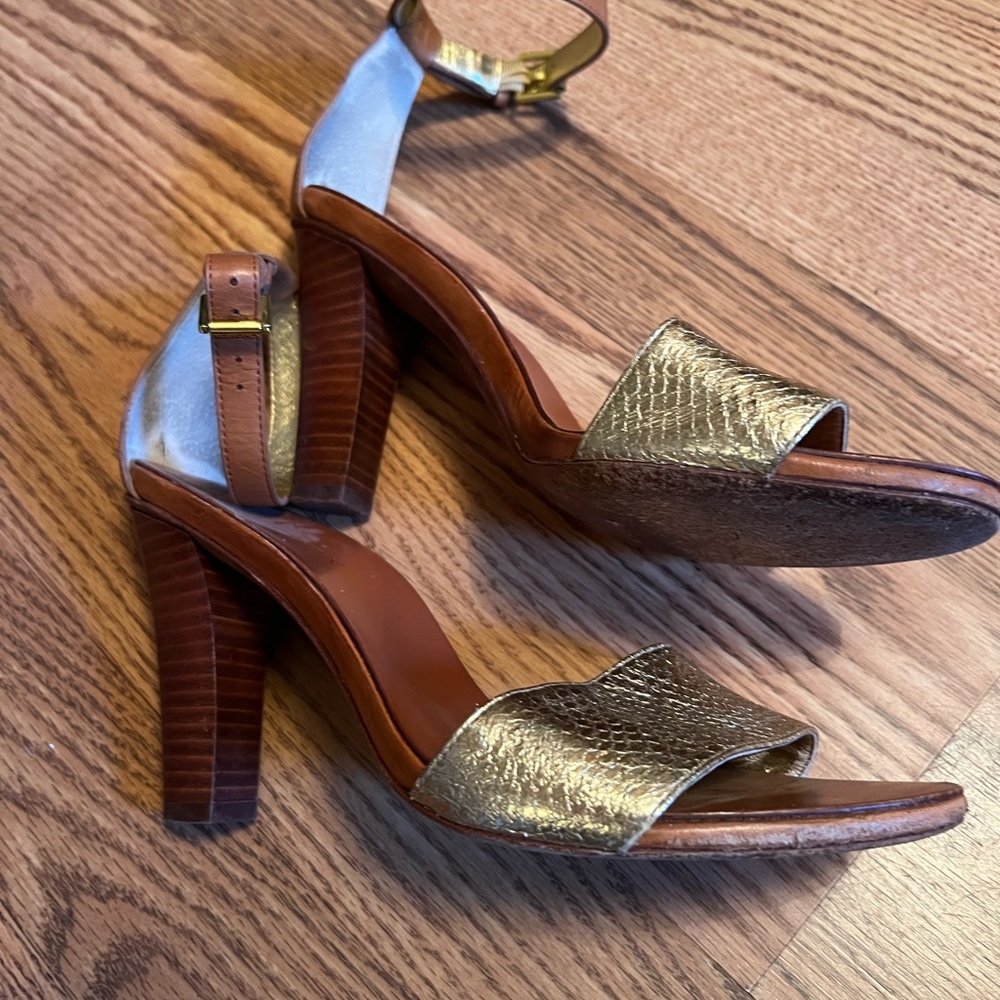 Lauren leather shoes…sole and upper - Picture 2 of 5